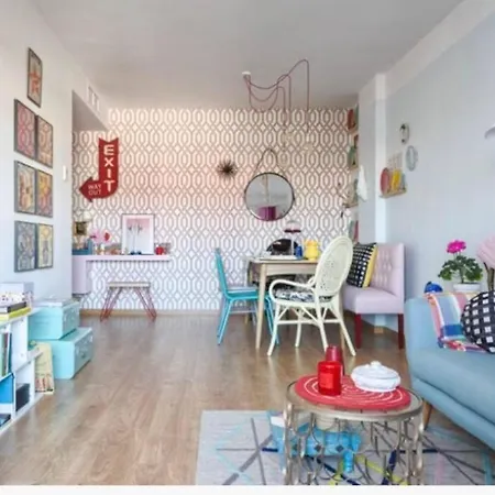 2 Bedrooms Next To The Beach&miramar Shopping Center-swimming Pool-parking * Fuengirola