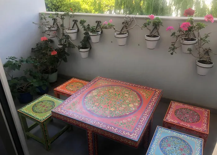 2 Bedrooms Next To The Beach&miramar Shopping Center-swimming Pool-parking Fuengirola