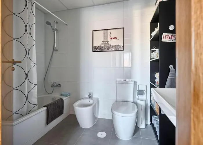 Appartamento 2 Bedrooms Next To The Beach&miramar Shopping Center-swimming Pool-parking Fuengirola