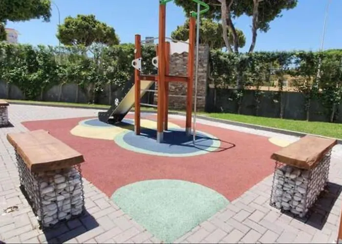 Appartamento 2 Bedrooms Next To The Beach&miramar Shopping Center-swimming Pool-parking *