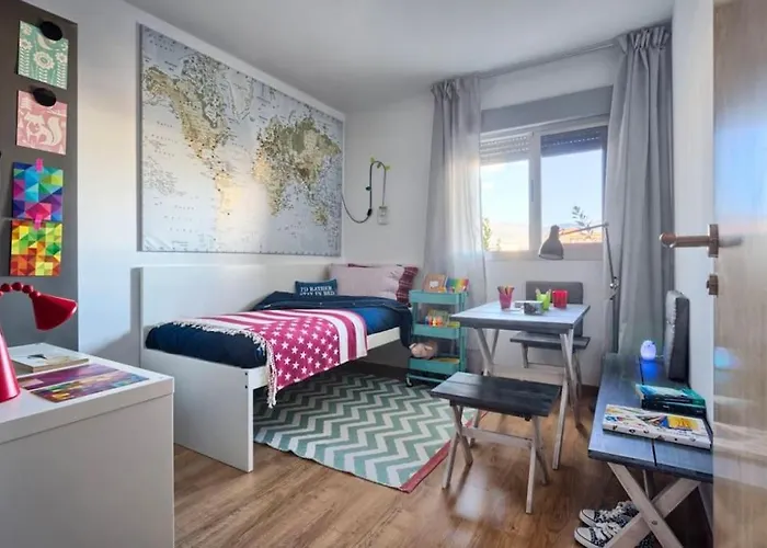 2 Bedrooms Next To The Beach&miramar Shopping Center-swimming Pool-parking Appartamento Fuengirola