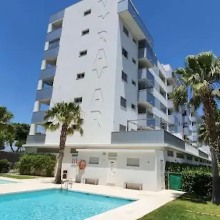 2 Bedrooms Next To The Beach&miramar Shopping Center-swimming Pool-parking Fuengirola
