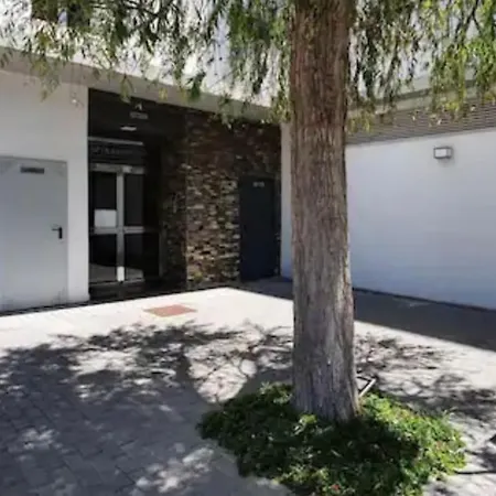 Apartment 2 Bedrooms Next To The Beach&miramar Shopping Center-swimming Pool-parking *