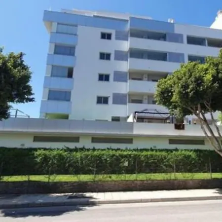 2 Bedrooms Next To The Beach&miramar Shopping Center-swimming Pool-parking * Fuengirola