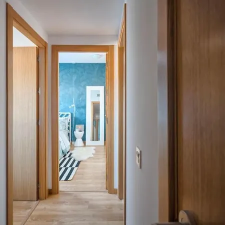 公寓 2 Bedrooms Next To The Beach&miramar Shopping Center-swimming Pool-parking